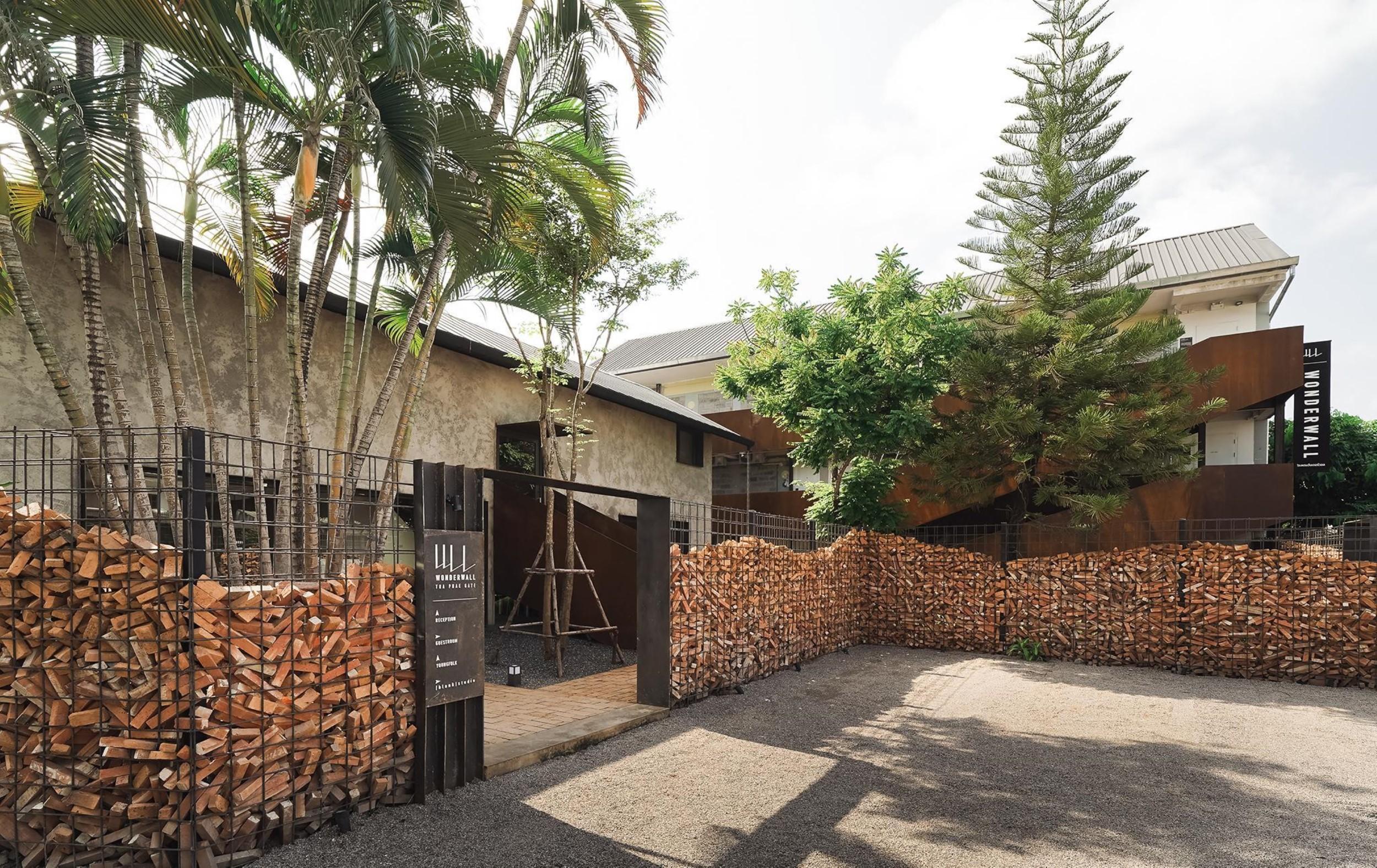 Wonderwall Hotel Chiang Mai Esterno foto
